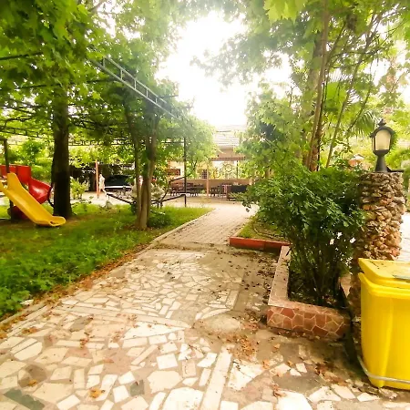 Ubytování v soukromí Pasa Restaurant & *